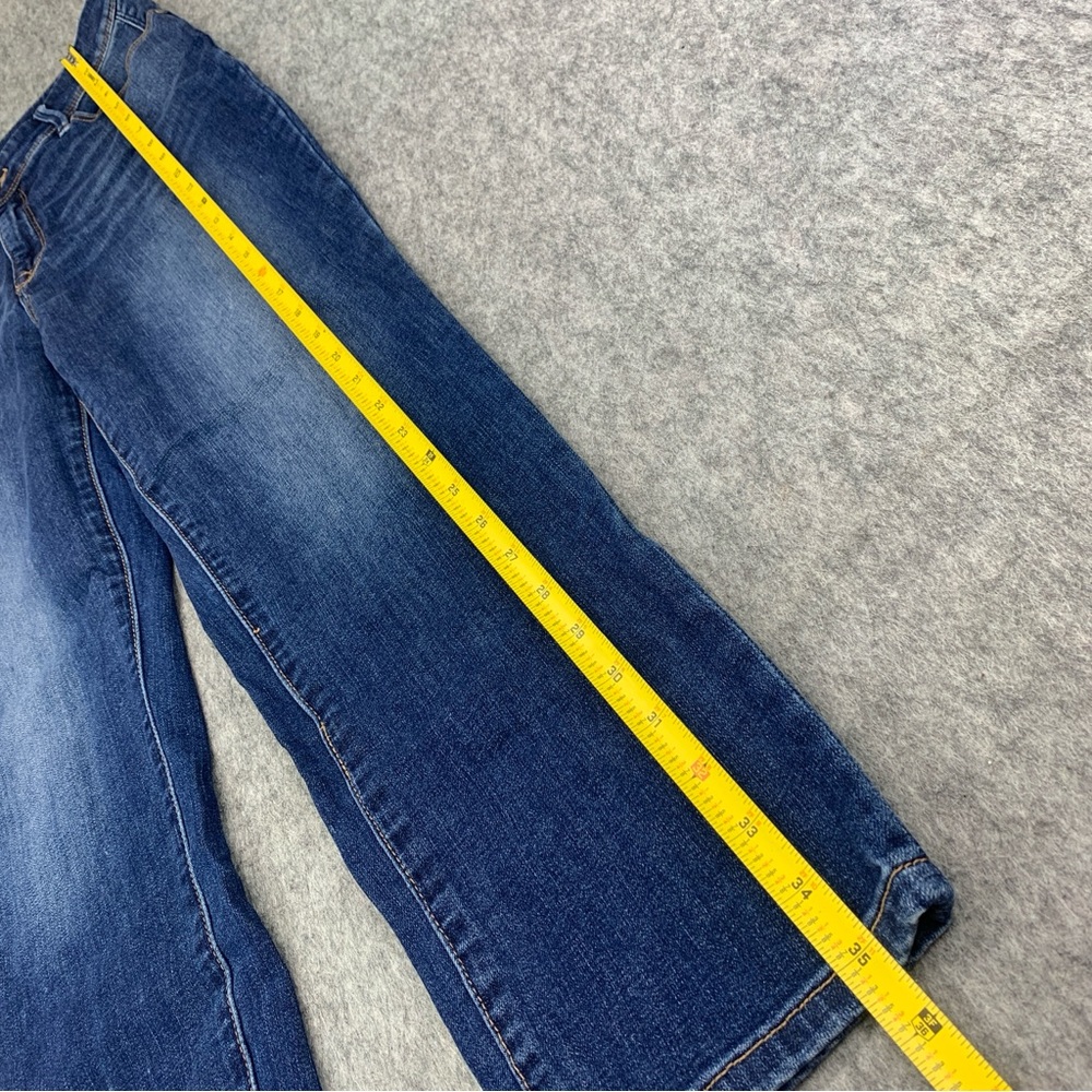 Chicos So Slimming Slim Crop Leg Jeans Women's Medium Wash Denim - Size 6 (0.5) - Picture 13 of 14